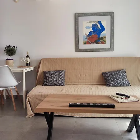 Amfitriti's דירה